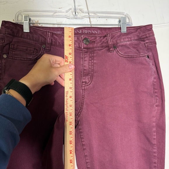 Lane Bryant Mid Rise Super Stretch Skinny Jeans Maroon Wine Purple Size 14 - Picture 5 of 9